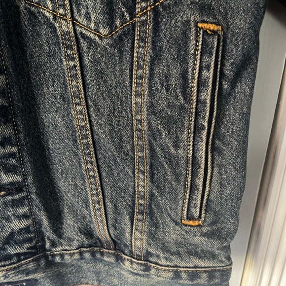 Jean Jacket - Picture 4 of 6